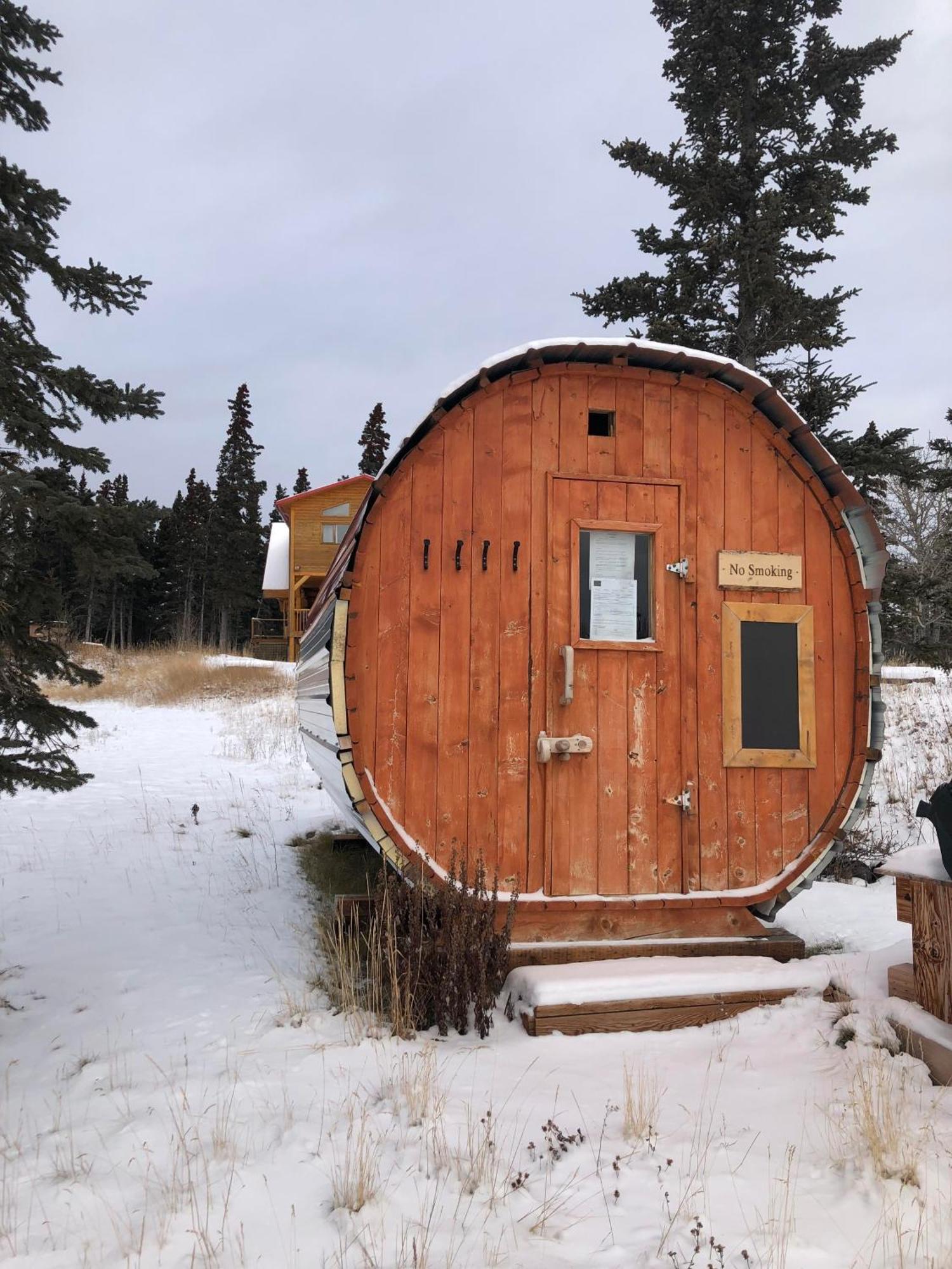 Mount Logan Ecolodge & Retreat Center 海恩斯章克申 外观 照片